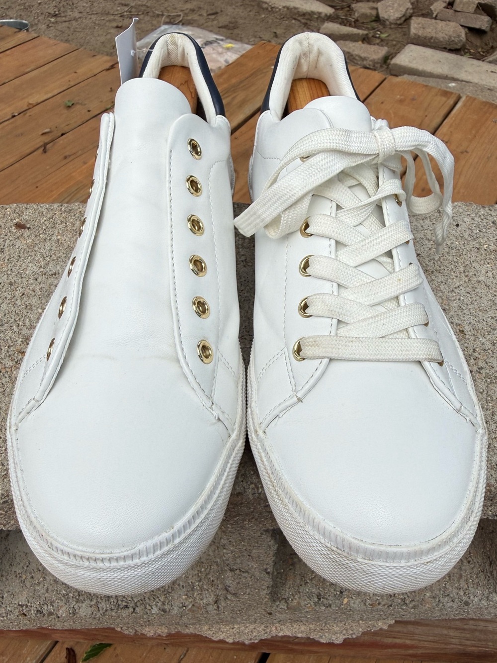 Tommy Hilfiger Women’s Laddin Sneakers - Picture 5 of 10